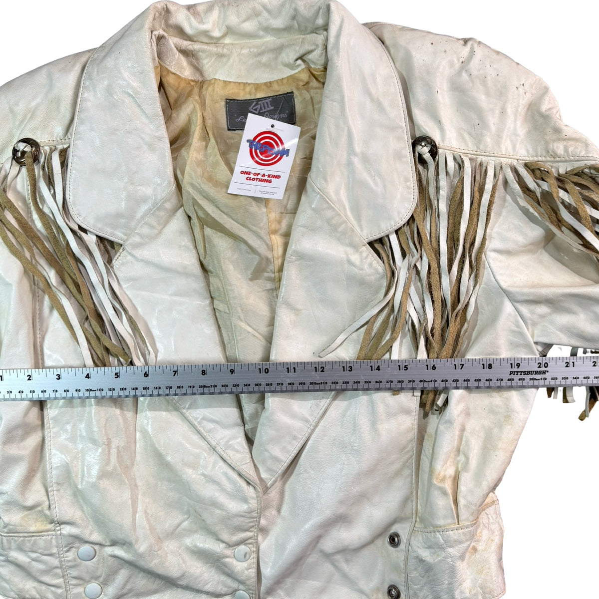 Jacket pit to pit measurement
