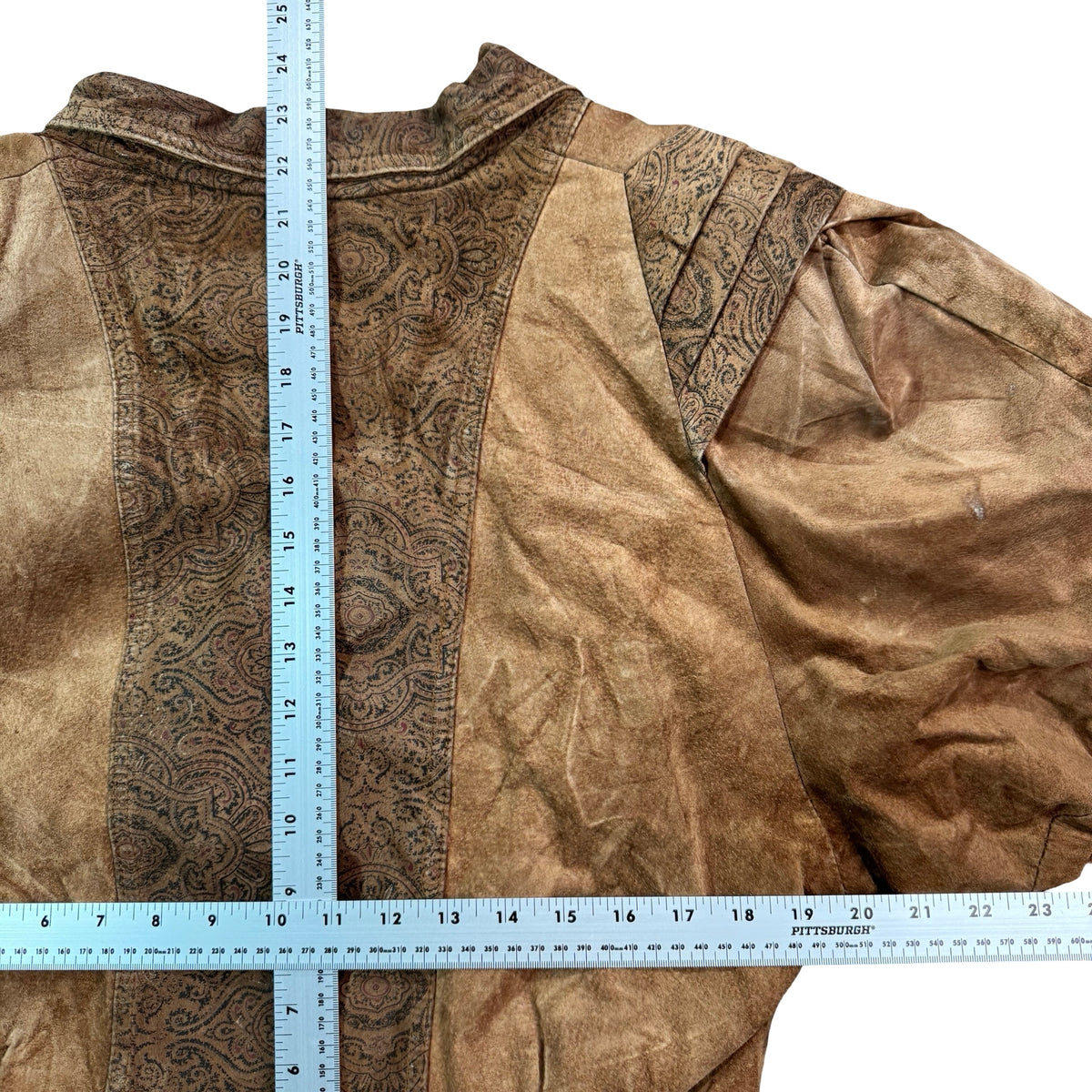 Vintage 80s-90s Global Identity G-III Tan Suede Paisley Embossed Western Bomber Jacket Made in Korea Unisex M