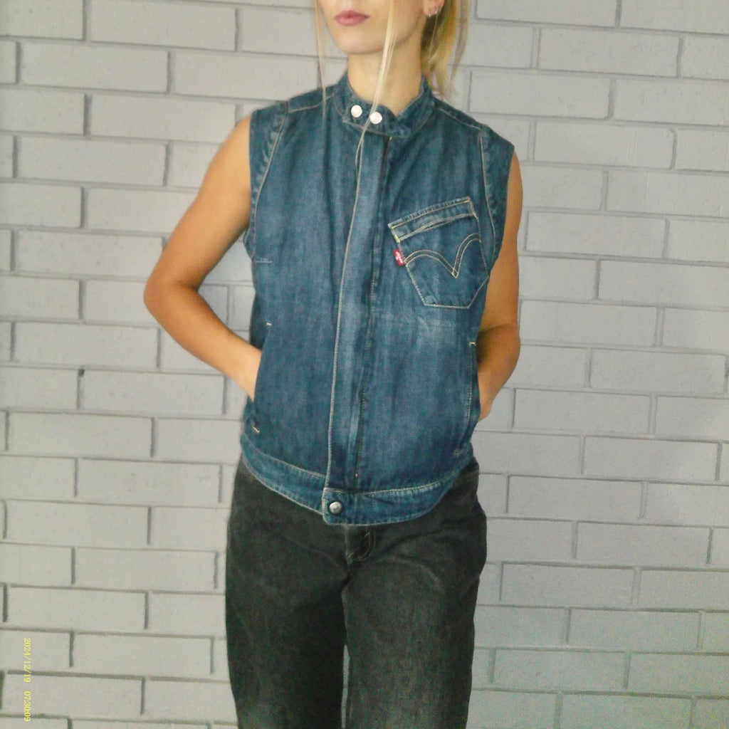Levi's Small Denim Vest