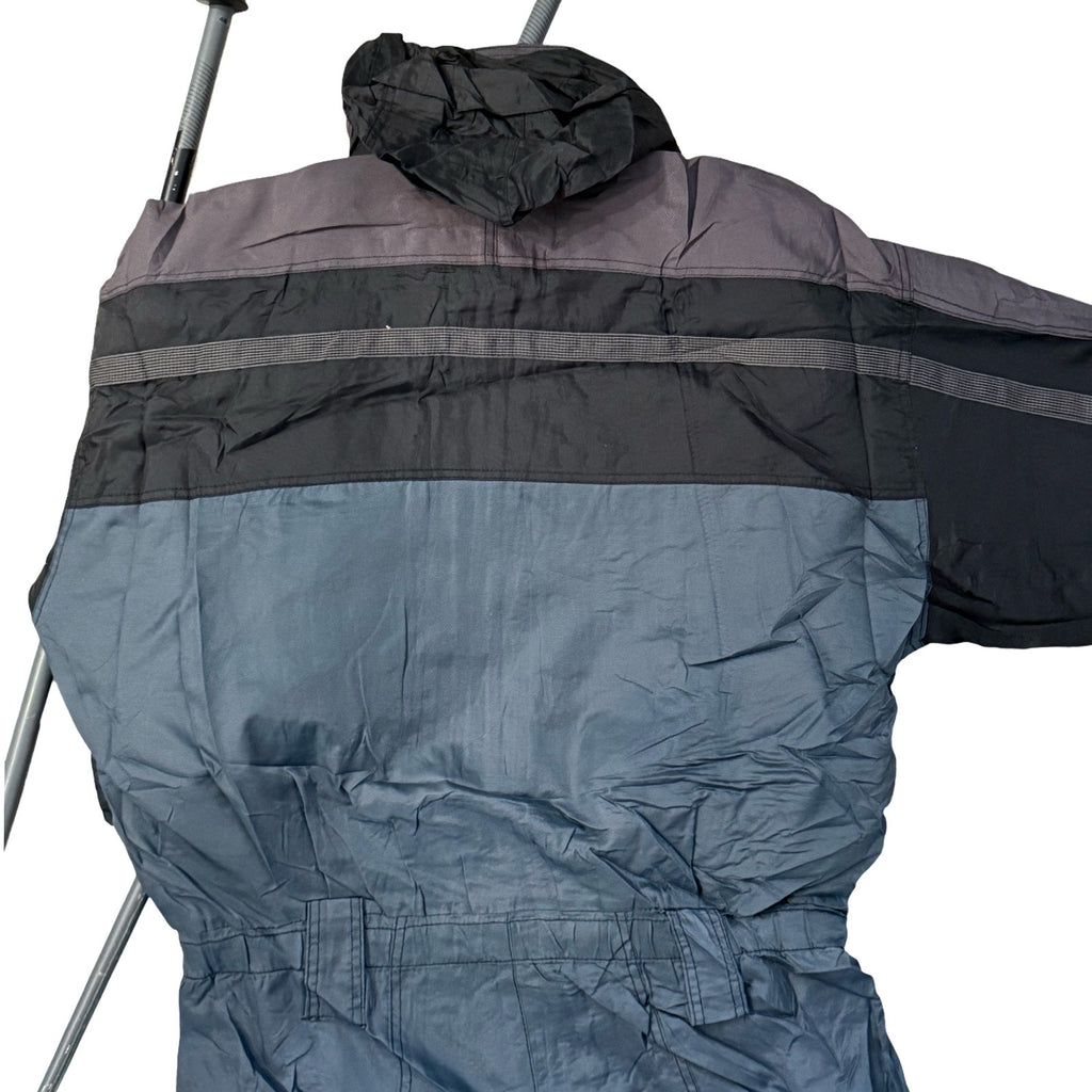 LT Sports Wear Medium Ski Snow Suit