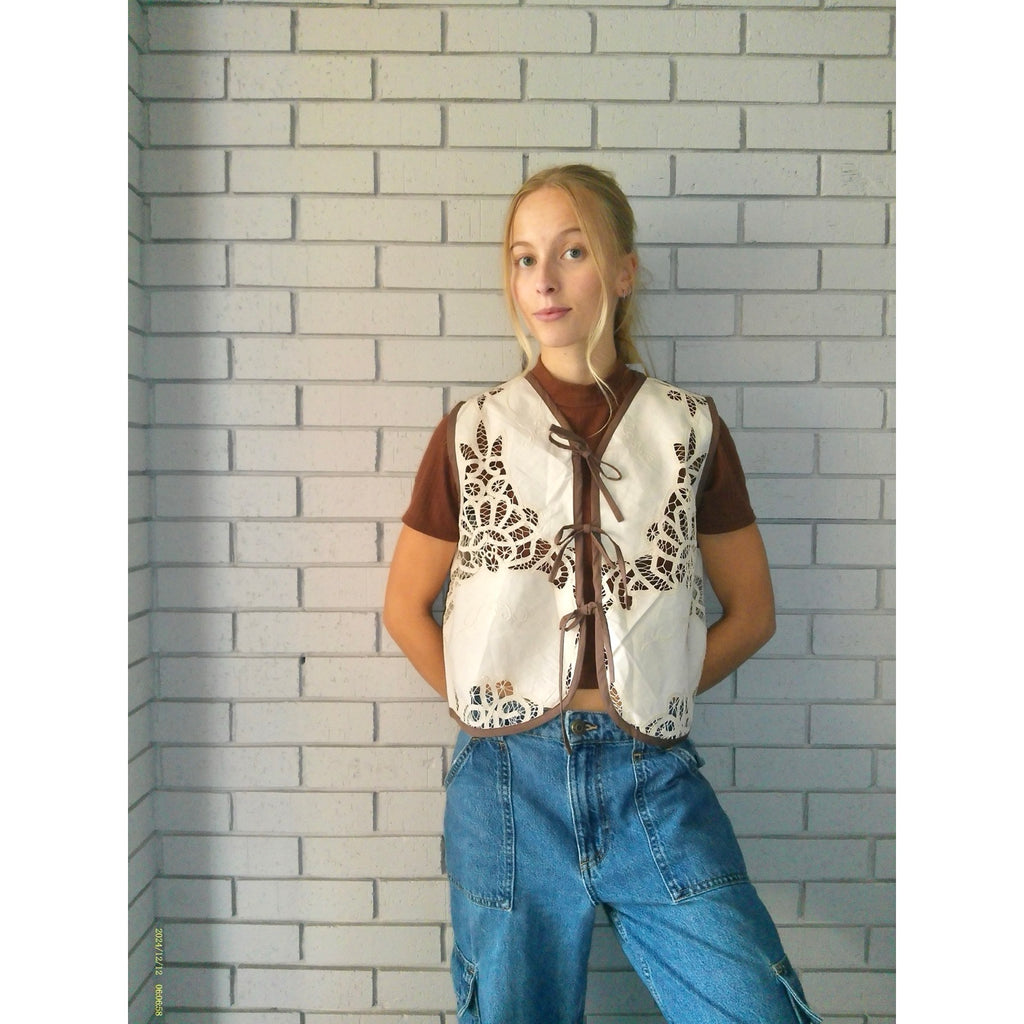 Cocoa Lace Medium Linen Tie Top Rework