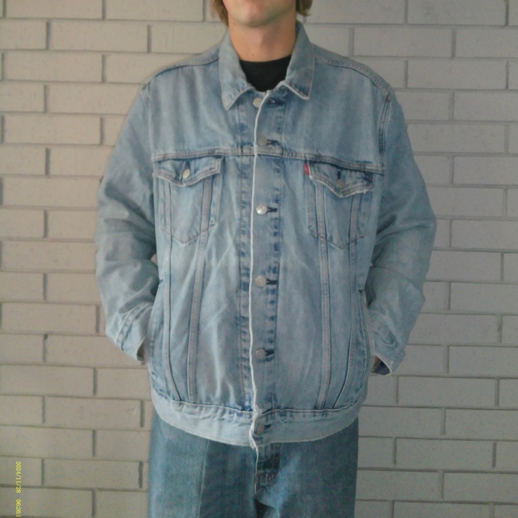 Levi Strauss XL Light Wash Denim Jacket