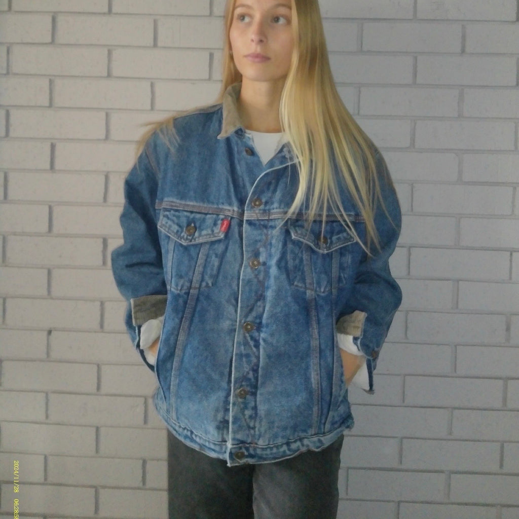 C17 Sherpa Lined Medium Denim Jacket