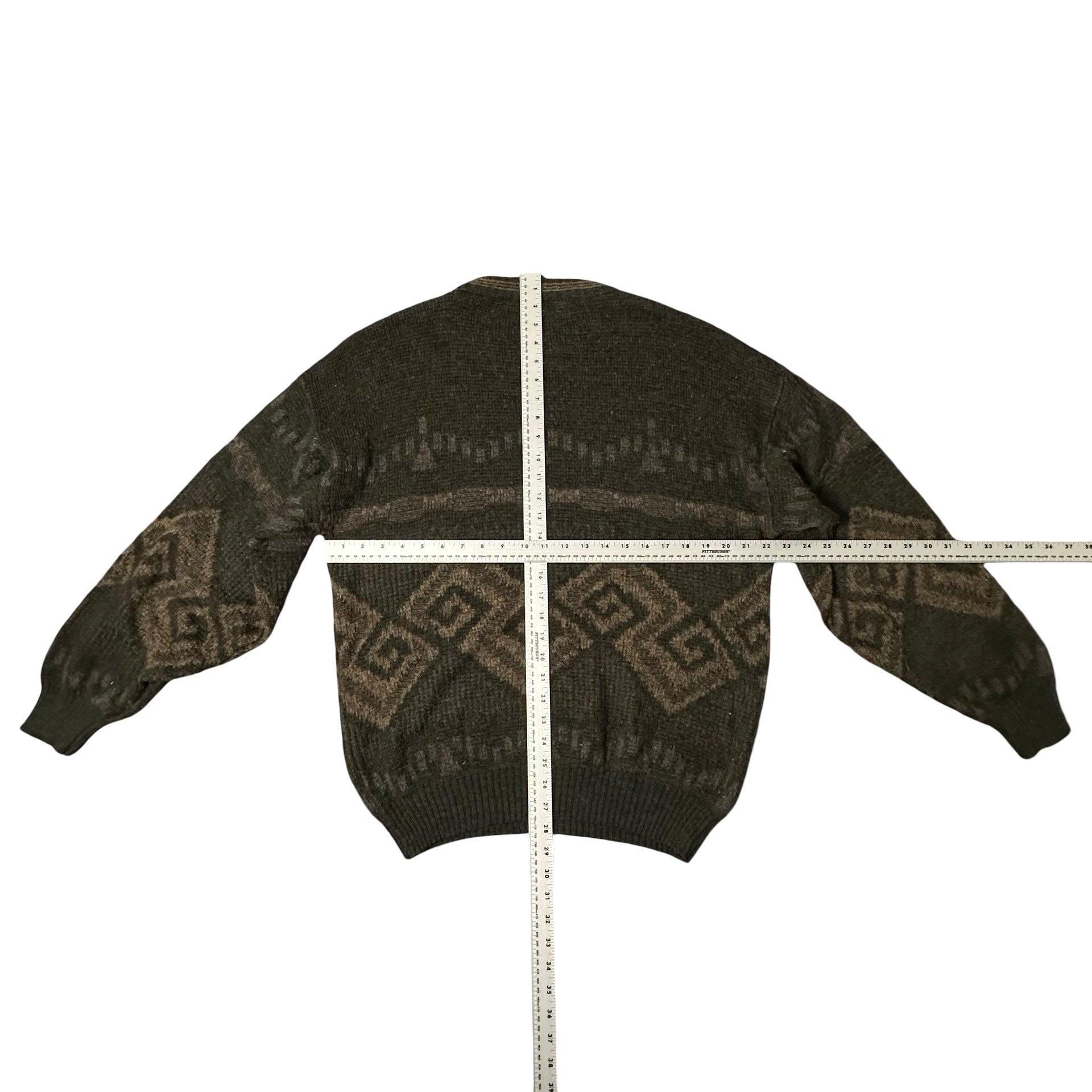 Sweater back with measurements