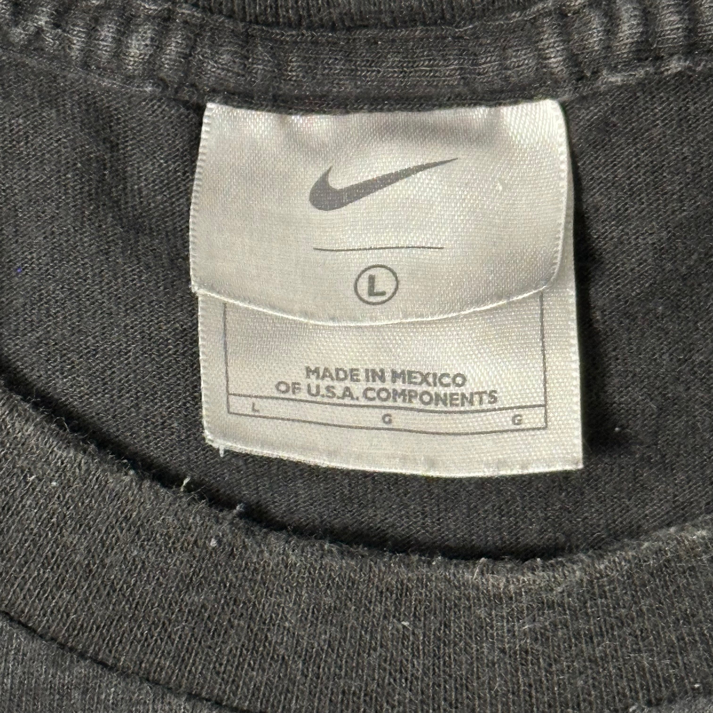 Nike size L neck tag