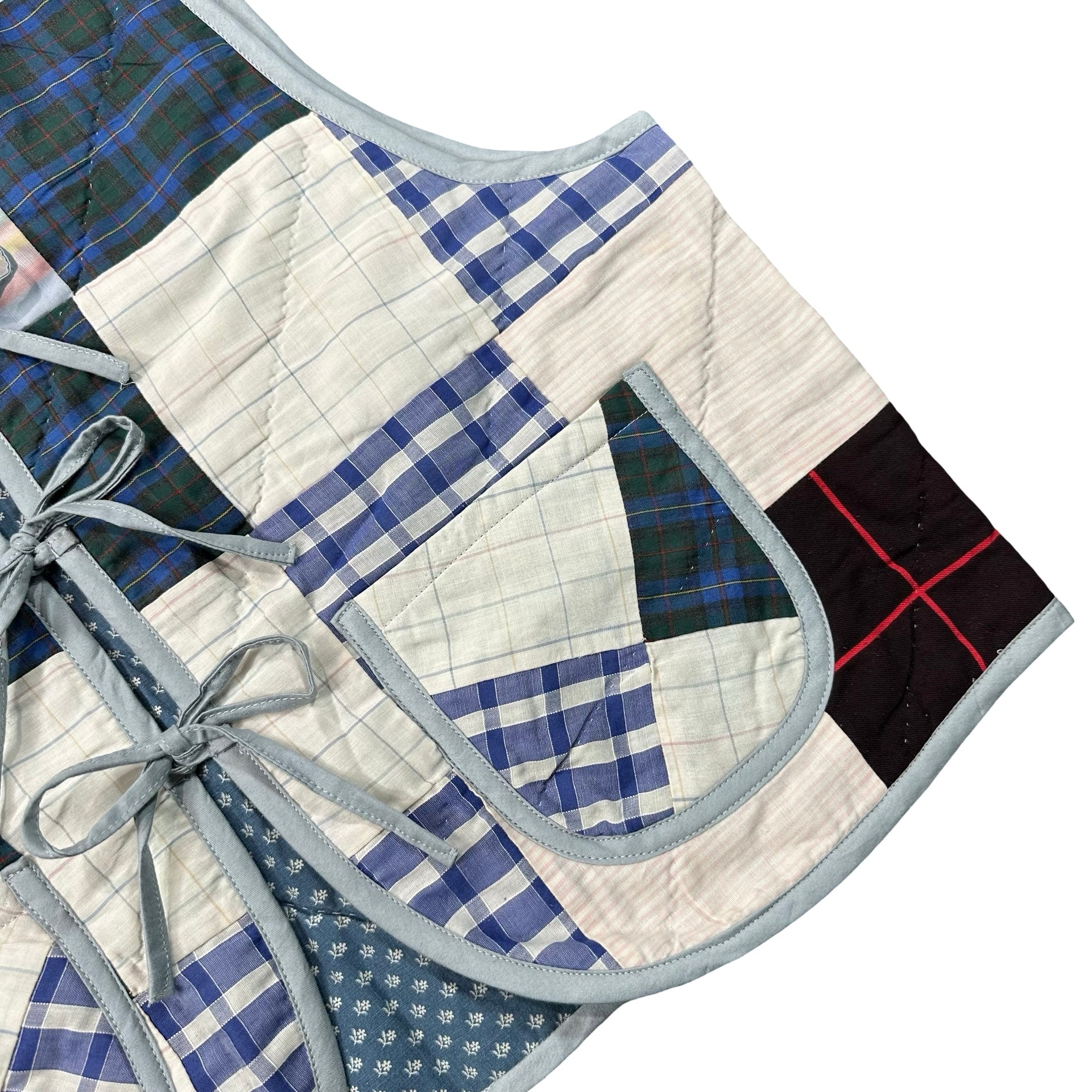 Homespun Plaid M quilted vest rework - pocket detail