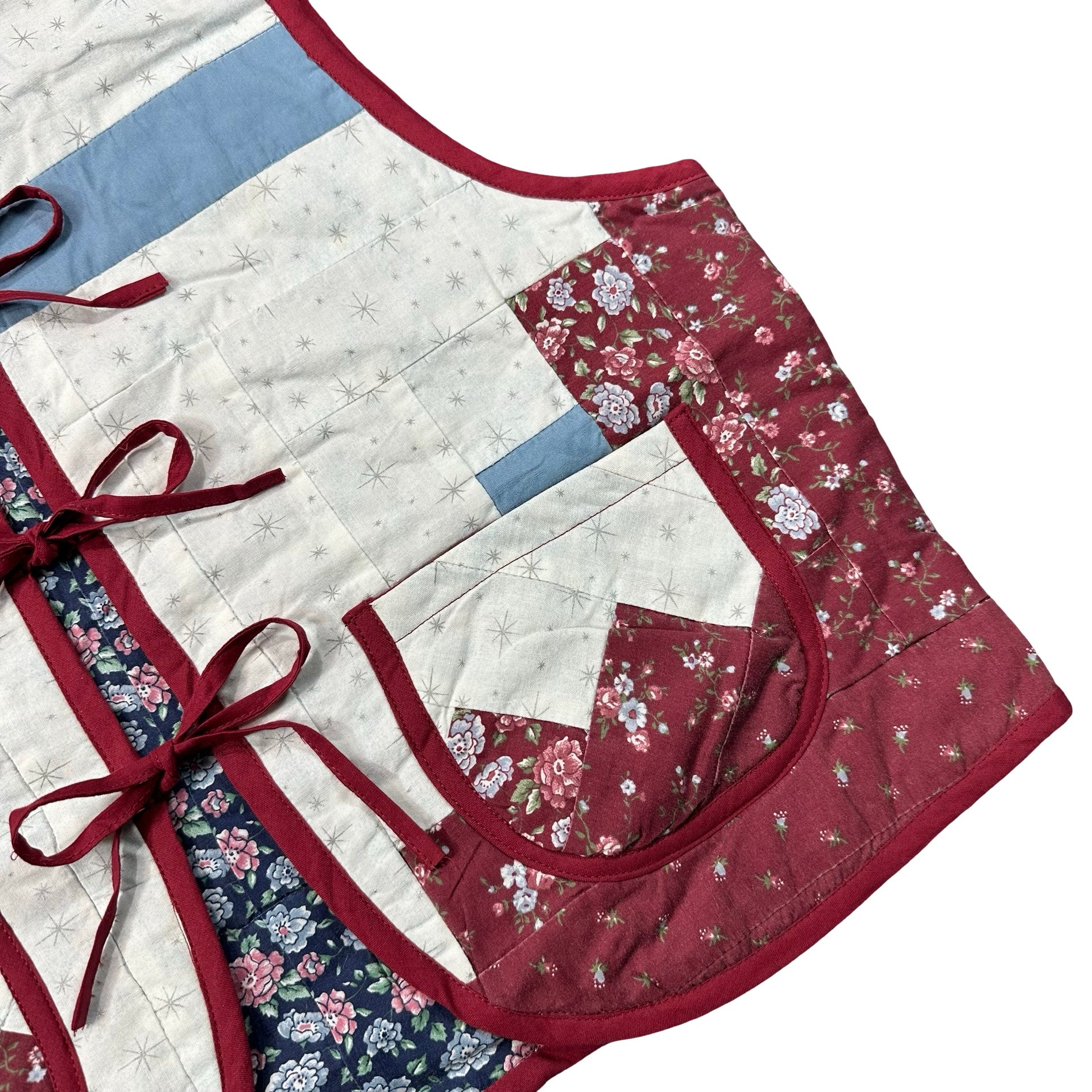 Burgundy Rose Log Cabin S quilted vest rework - pocket detail