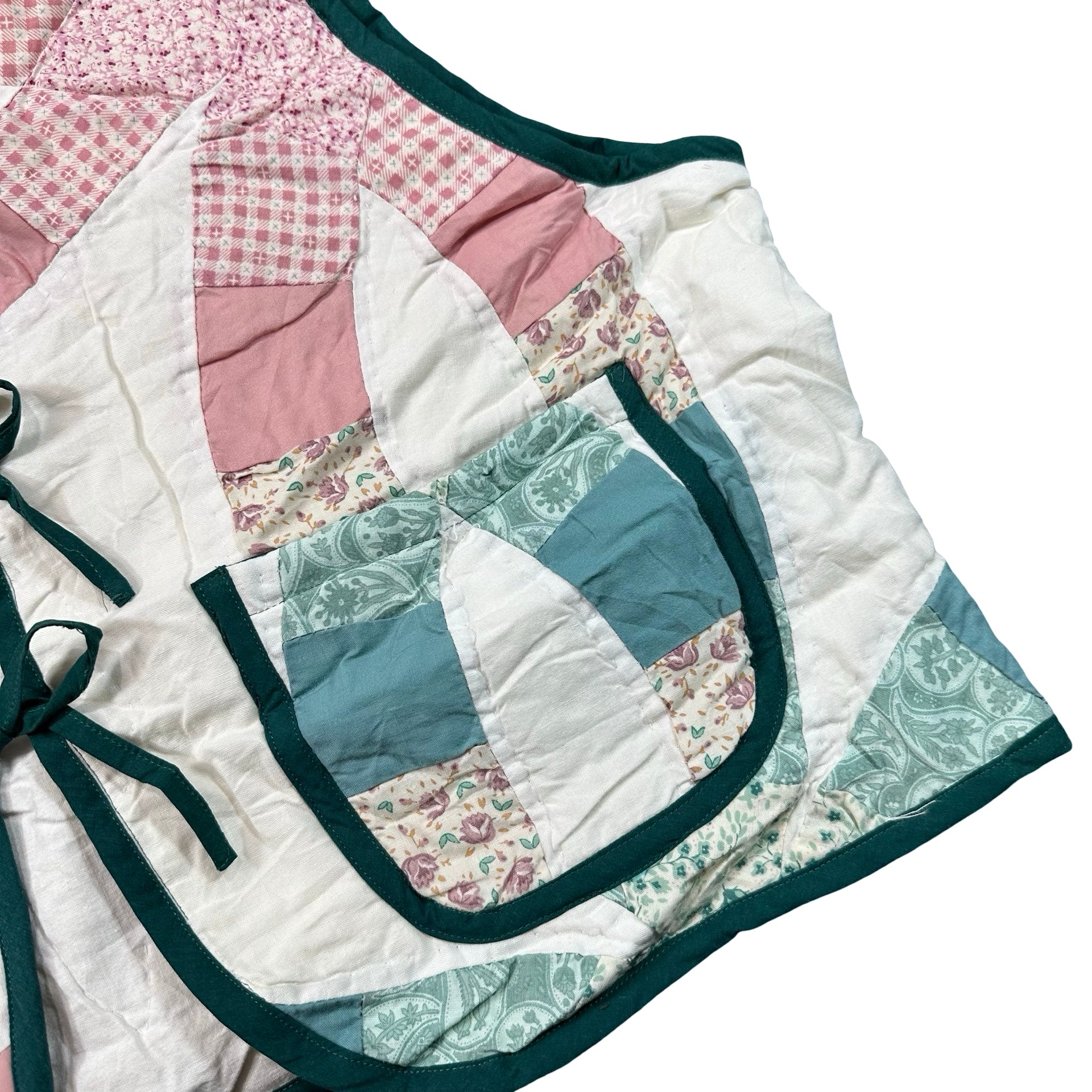 Teal & Rose Wedding Ring XL quilted vest rework, patch pocket detail