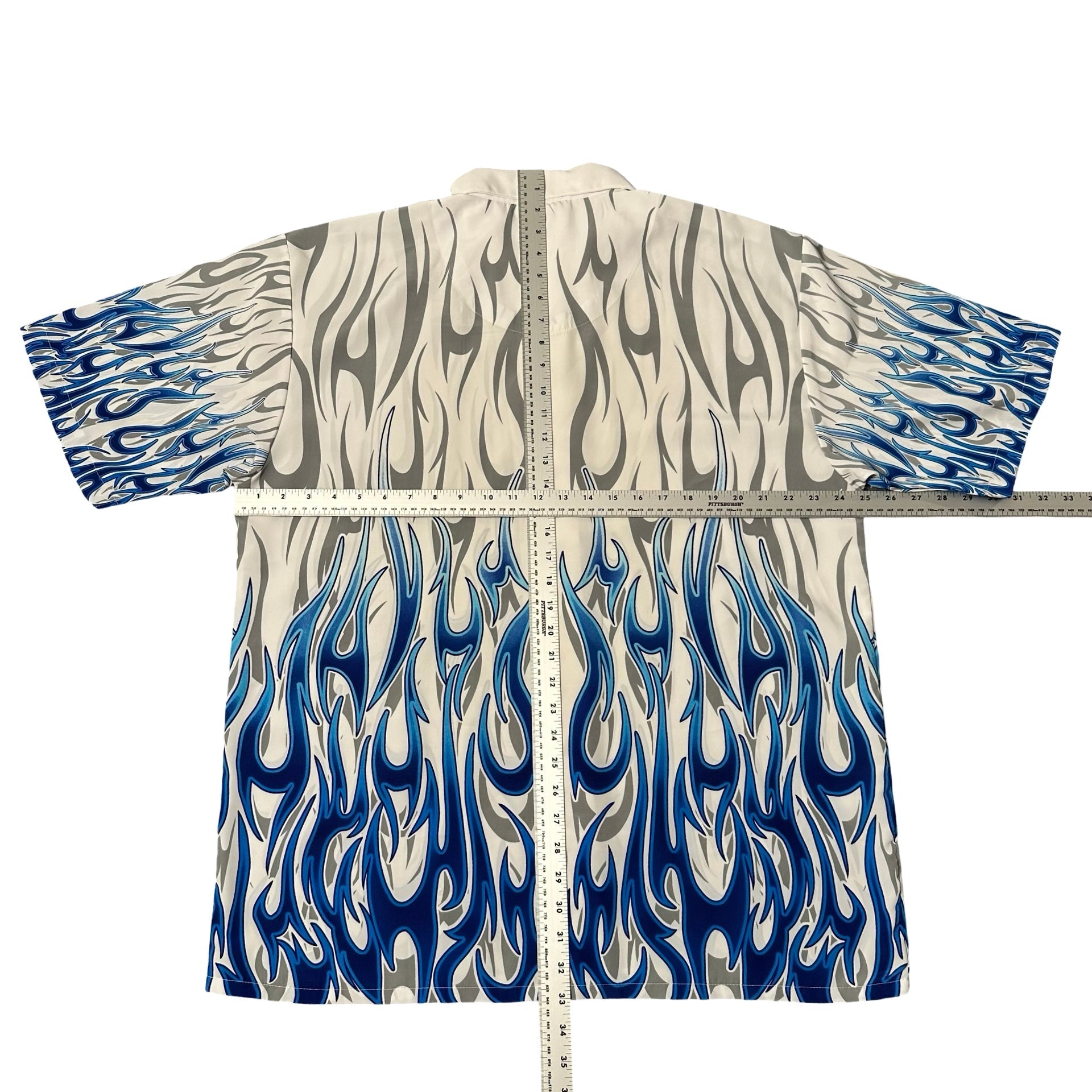 Flame shirt back with measurements