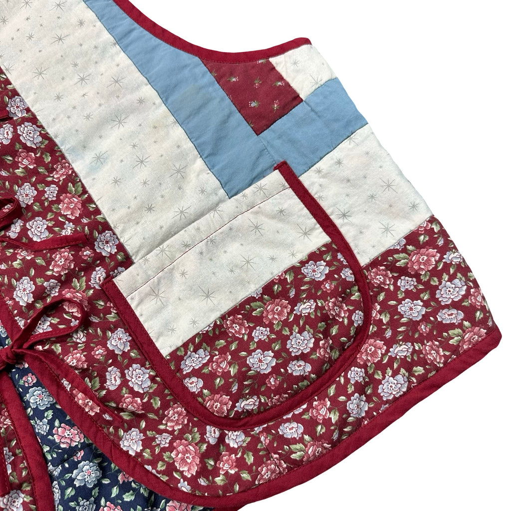 Burgundy Rose Log Cabin XL quilted vest rework, patch pocket detail