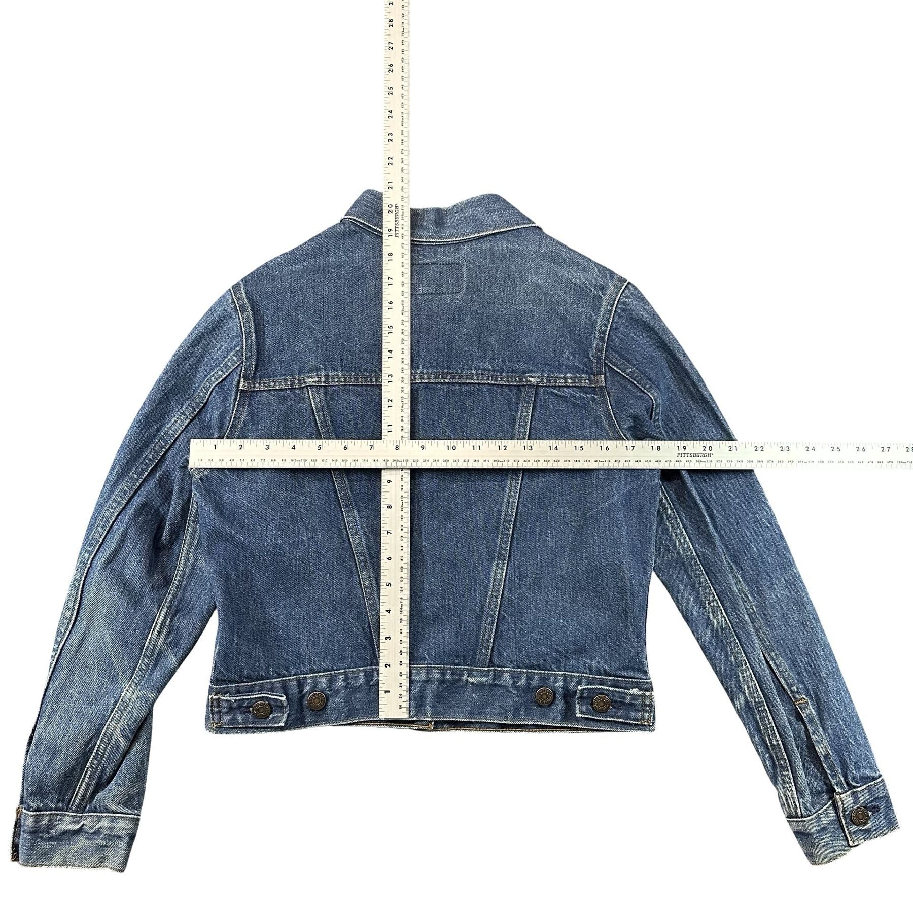 Vintage Levi's 76001 Made in USA Denim Trucker Jacket Youth L - flat lay measurements with tape measure