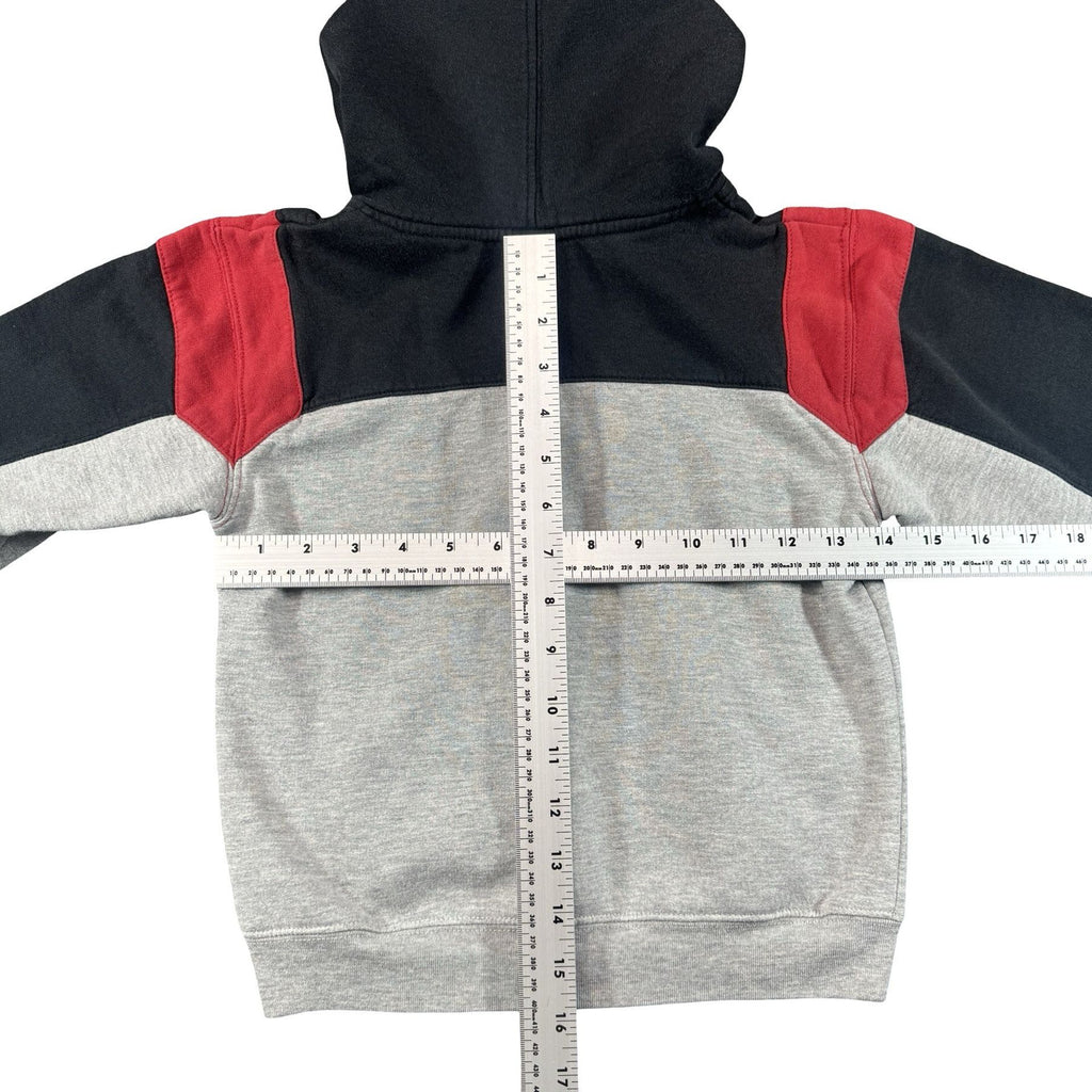 Nike Colorblock Swoosh Hoodie Kids 5 - flat lay measurements with tape measure