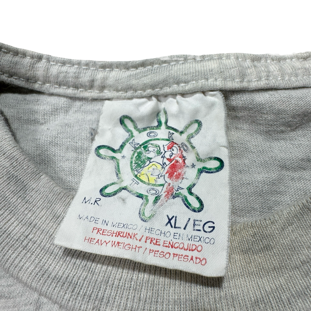 Size XL made in Mexico tag