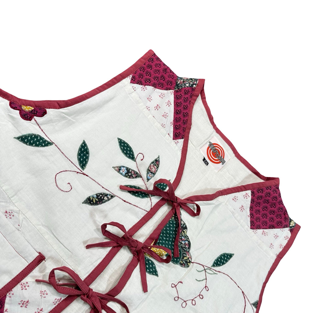Cream Floral Applique 2XL quilted vest rework, front tie closures detail