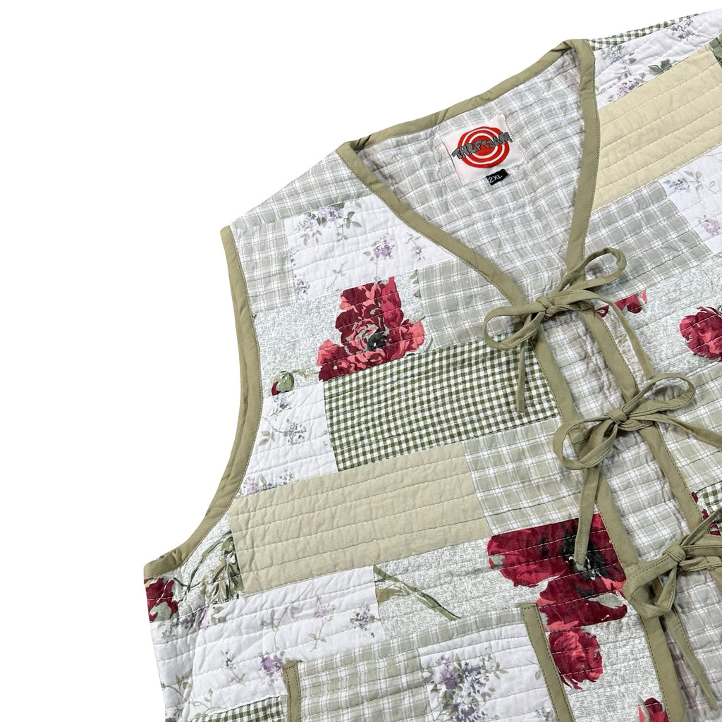 Sage Gingham and Rose 2XL quilted vest rework, front tie closures detail
