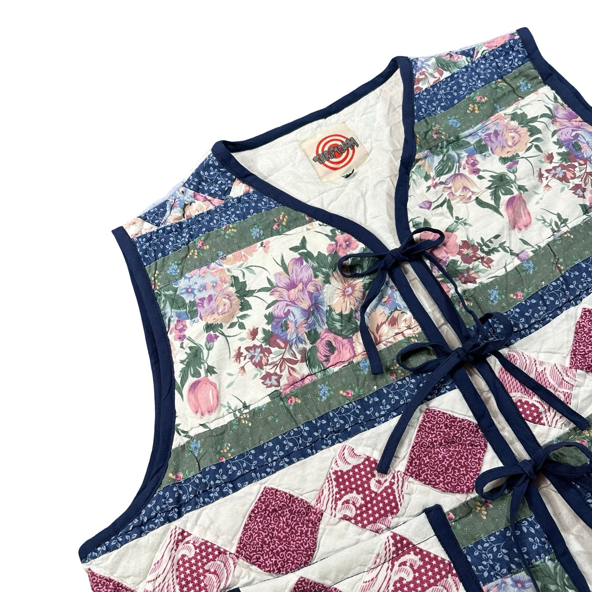 Navy Cottage Floral 2XL quilted vest rework, front tie closures detail