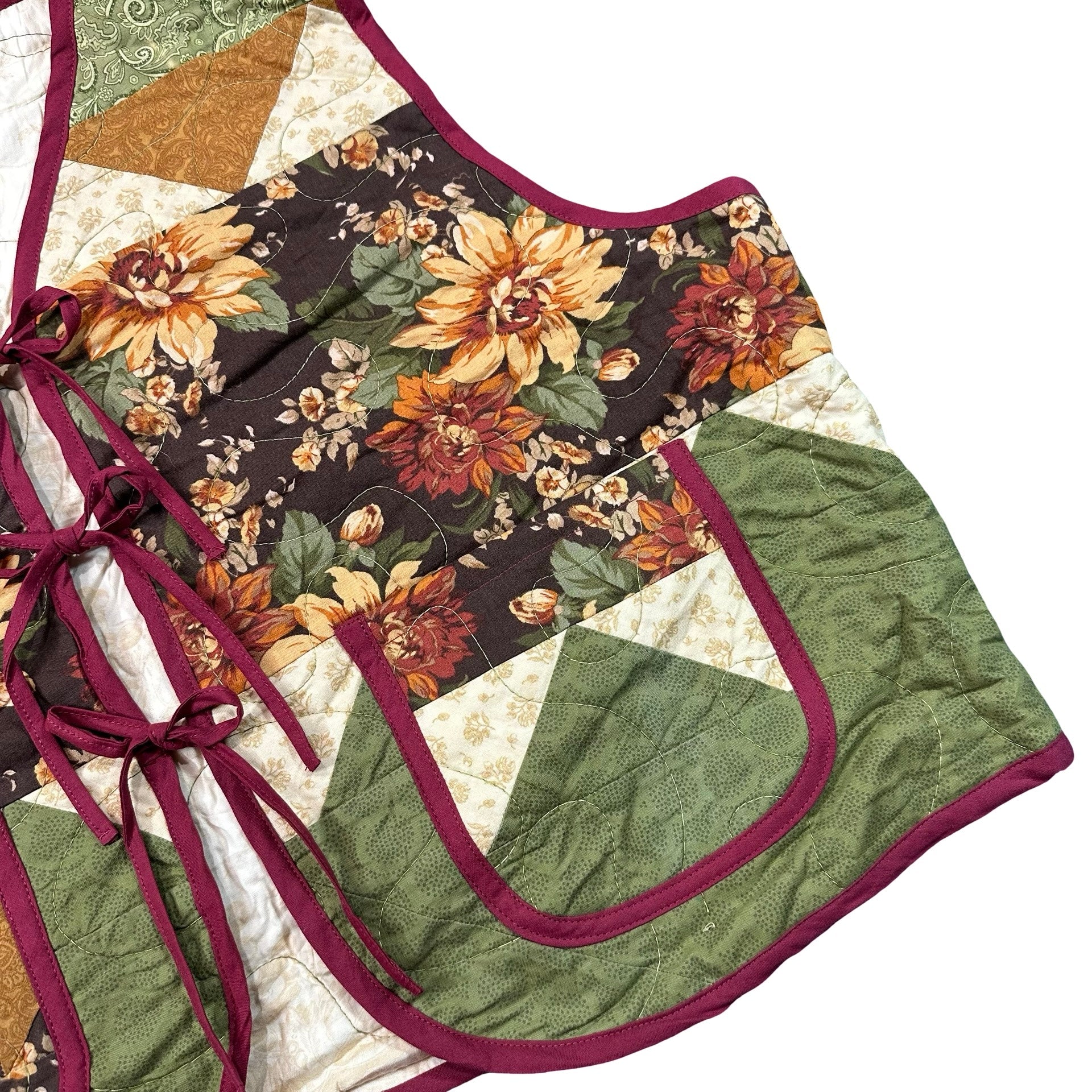 Autumn Sunflower 2XL quilted vest rework, front pocket and quilting detail