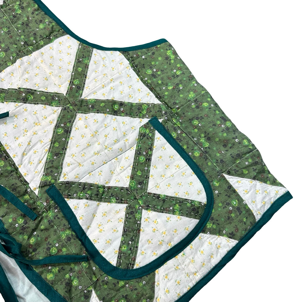 Green Bear Paw 2XL quilted vest rework, front pocket and quilting detail