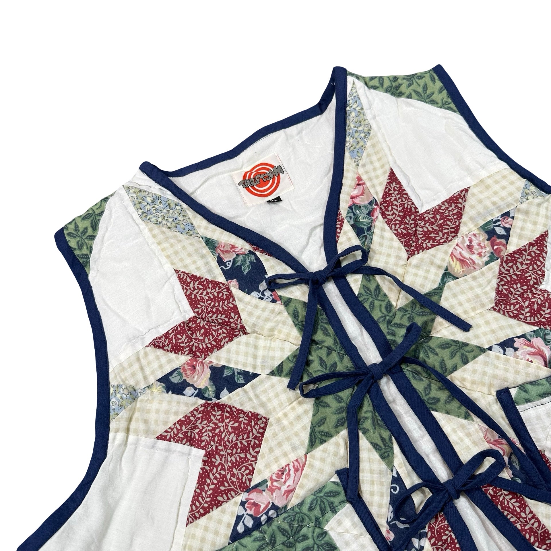 Evergreen Star XL quilted vest rework, front tie closures
