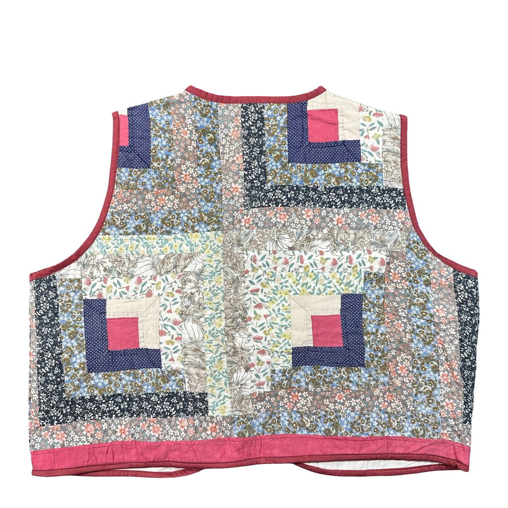 Rosebud Log Cabin XL quilted vest rework, back