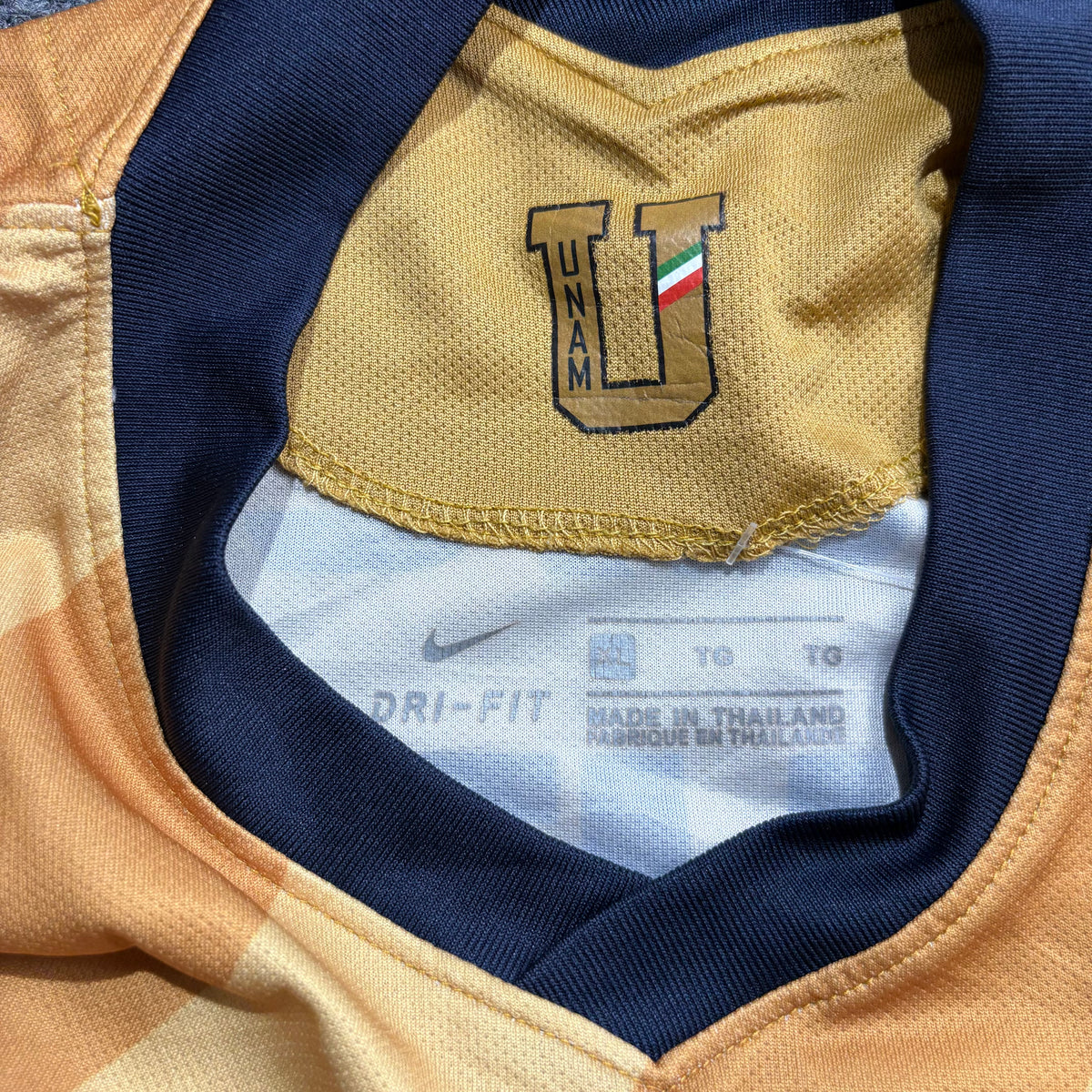 Nike Dri-FIT Pumas UNAM Third Soccer Jersey Gold Banca Mifel DHL Mens L