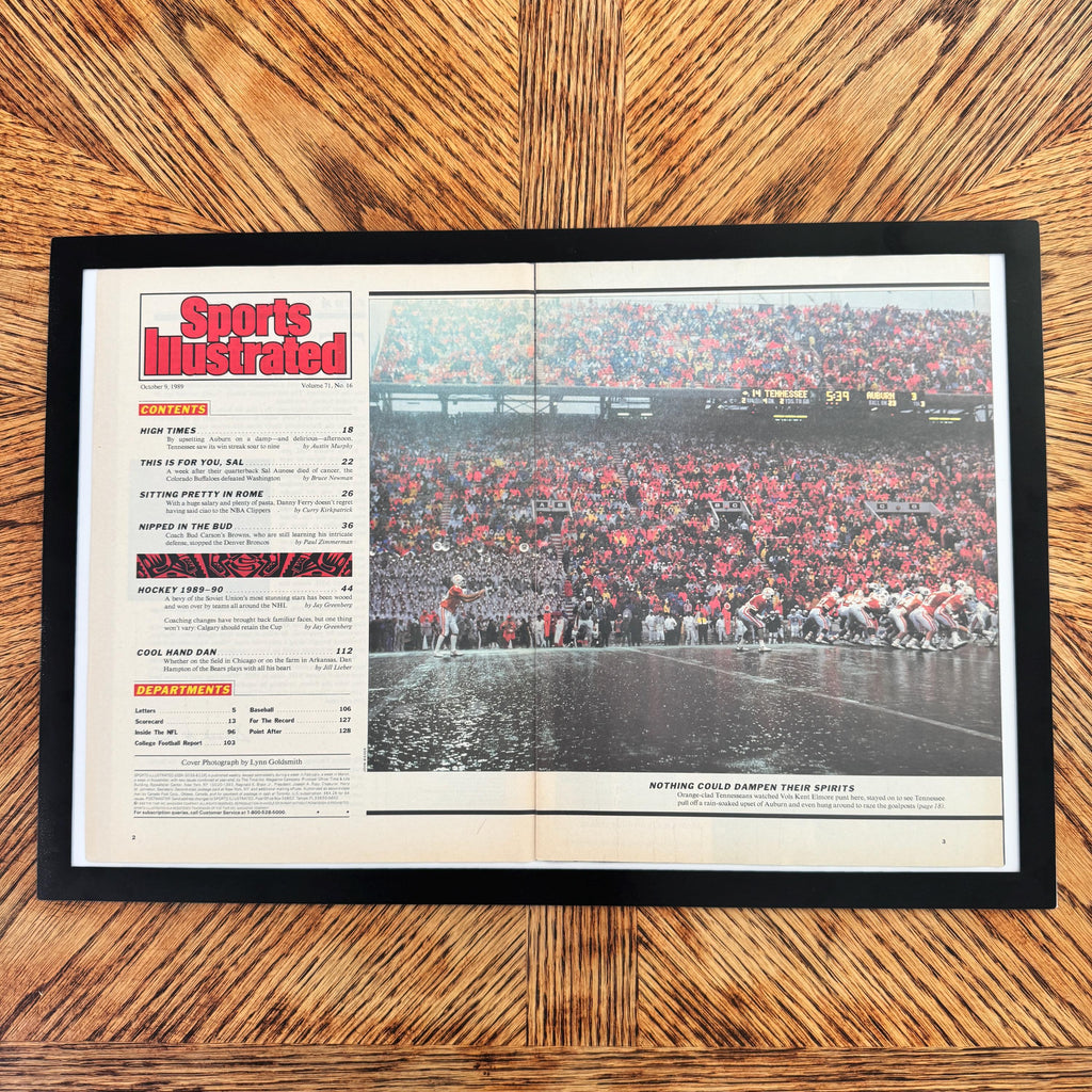 Sports Illustrated Nothing Could Dampen Their Spirits Vintage College Football