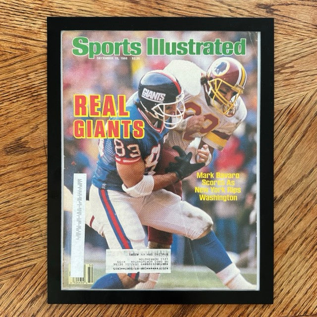 Sports Illustrated Real Giants Mark Bavaro December 1986 Framed Vintage Magazine Cover - detail view